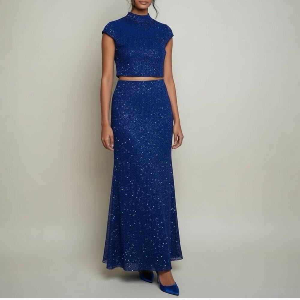 Mac Duggal Blue Beaded Two Piece Gown Crop Top Maxi Skirt Set Size 6